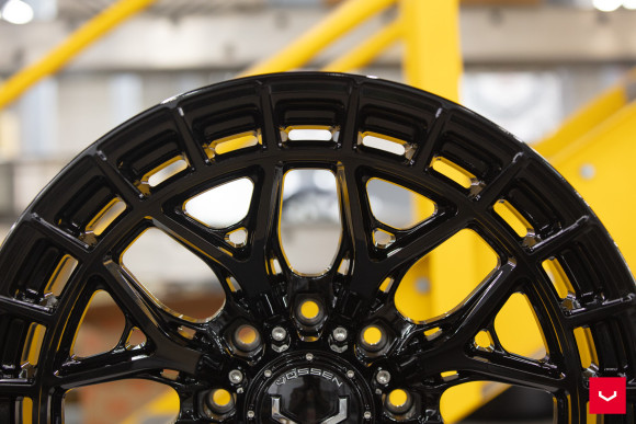 Диски Vossen HFX-1 22x12, Цвет: Gloss Black (8 болтов) Диски Vossen HFX-1 22x12, Цвет: Gloss Black (8 болтов)