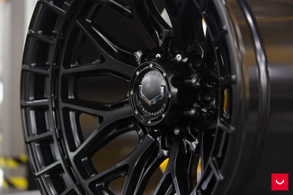 Диски Vossen HFX-1 22x10, Цвет: Satin Black (8 болтов) Диски Vossen HFX-1 22x10, Цвет: Satin Black (8 болтов)