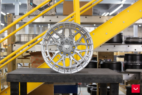 Диски Vossen HFX-1 22x12, Цвет: Silver Polished (8 болтов)  Диски Vossen HFX-1 22x12, Цвет: Silver Polished (8 болтов)