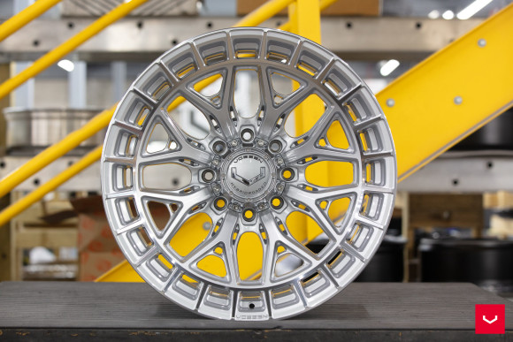 Диски Vossen HFX-1 22x12, Цвет: Silver Polished (8 болтов)  Диски Vossen HFX-1 22x12, Цвет: Silver Polished (8 болтов)
