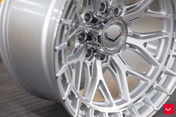 Диски Vossen HFX-1 22x12, Цвет: Silver Polished (8 болтов)  Диски Vossen HFX-1 22x12, Цвет: Silver Polished (8 болтов)