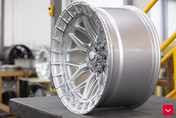Диски Vossen HFX-1 22x12, Цвет: Silver Polished (8 болтов)  Диски Vossen HFX-1 22x12, Цвет: Silver Polished (8 болтов)