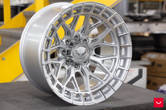 Диски Vossen HFX-1 22x12, Цвет: Silver Polished (8 болтов)  Диски Vossen HFX-1 22x12, Цвет: Silver Polished (8 болтов)