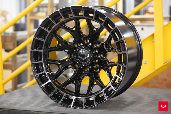 Диски Vossen HFX-1 22x10, Цвет: Tinted Gloss Black (8 болтов) Диски Vossen HFX-1 22x10, Цвет: Tinted Gloss Black (8 болтов)