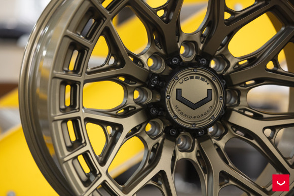 Диски Vossen HFX-1 22x12, Цвет: Terra Bronze (8 болтов) Диски Vossen HFX-1 22x12, Цвет: Terra Bronze (8 болтов)